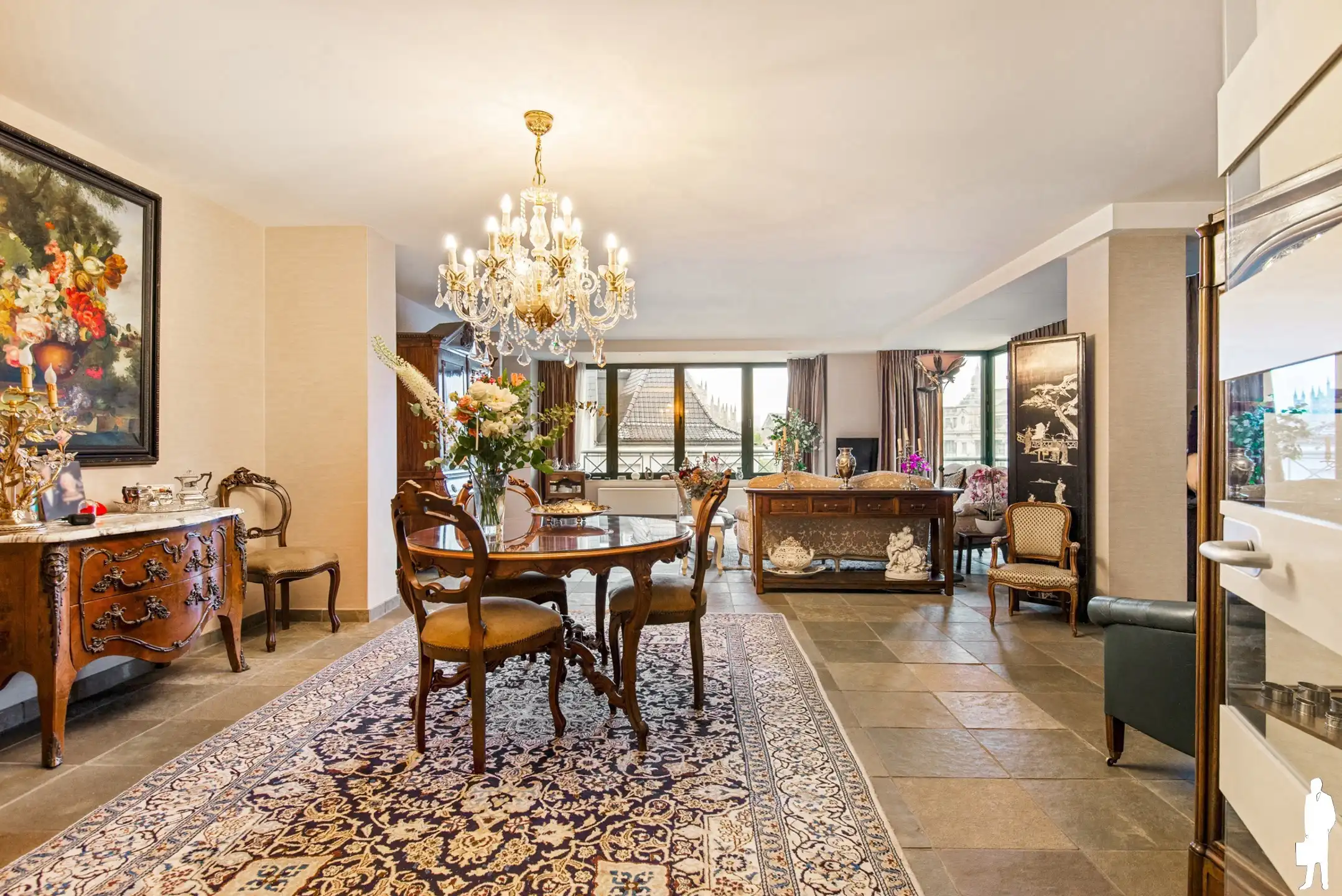 Dubbelappartement met zicht op Groenplaats en Kathedraal foto 7