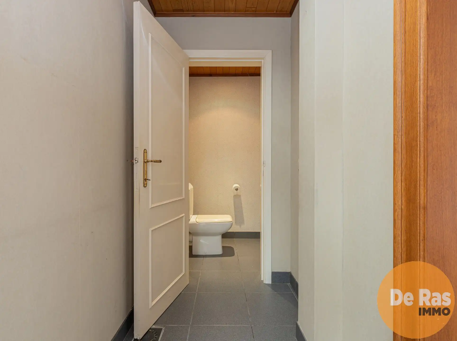 ERPE-MERE - Ruime woning met grote garage en tuin in Mere foto 4