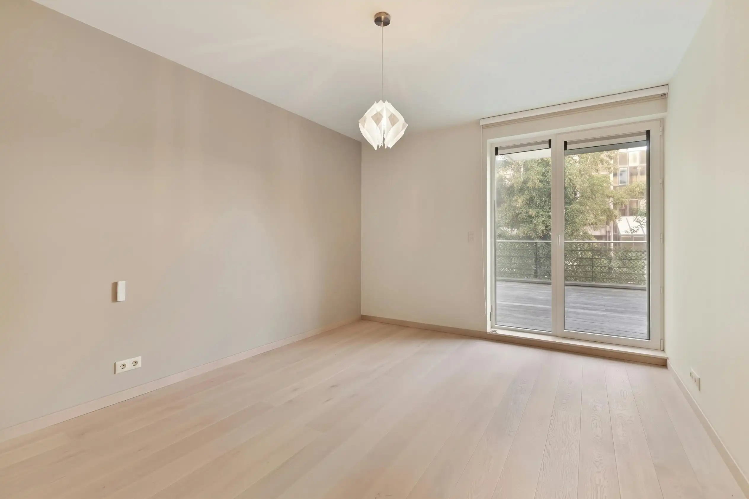Ruim appartement te koop nabij Sint-Pietersstation te Gent foto 8