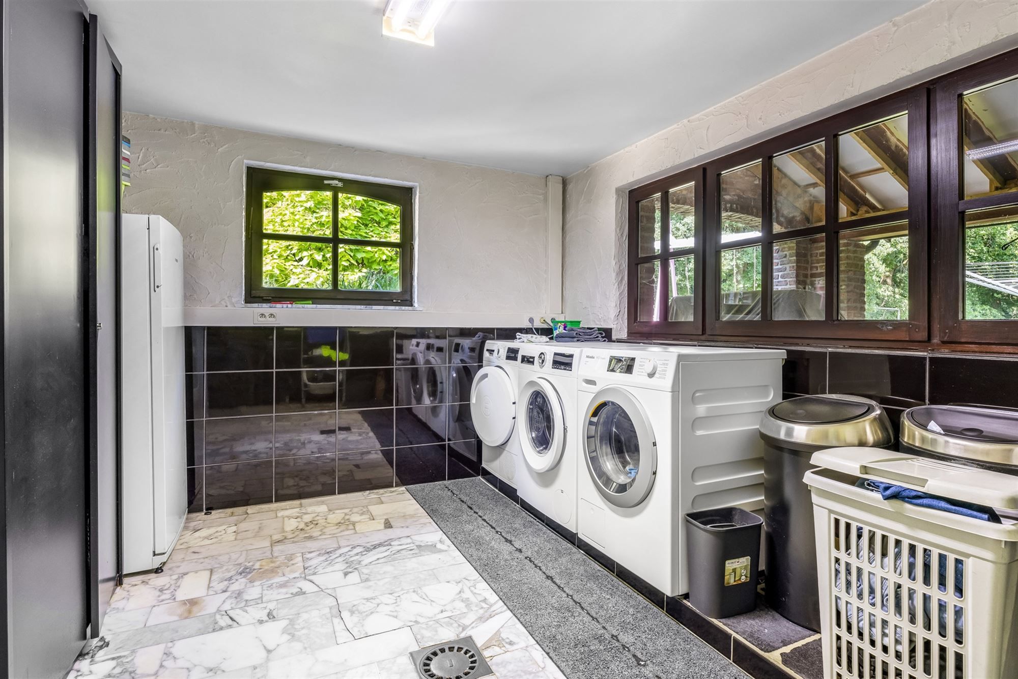 UNIEKE EIGENDOM MET 24 PAARDENSTALLEN EN BINNENPISTE OP CA 10 HECTARE TE PAAL-BERINGEN foto 41