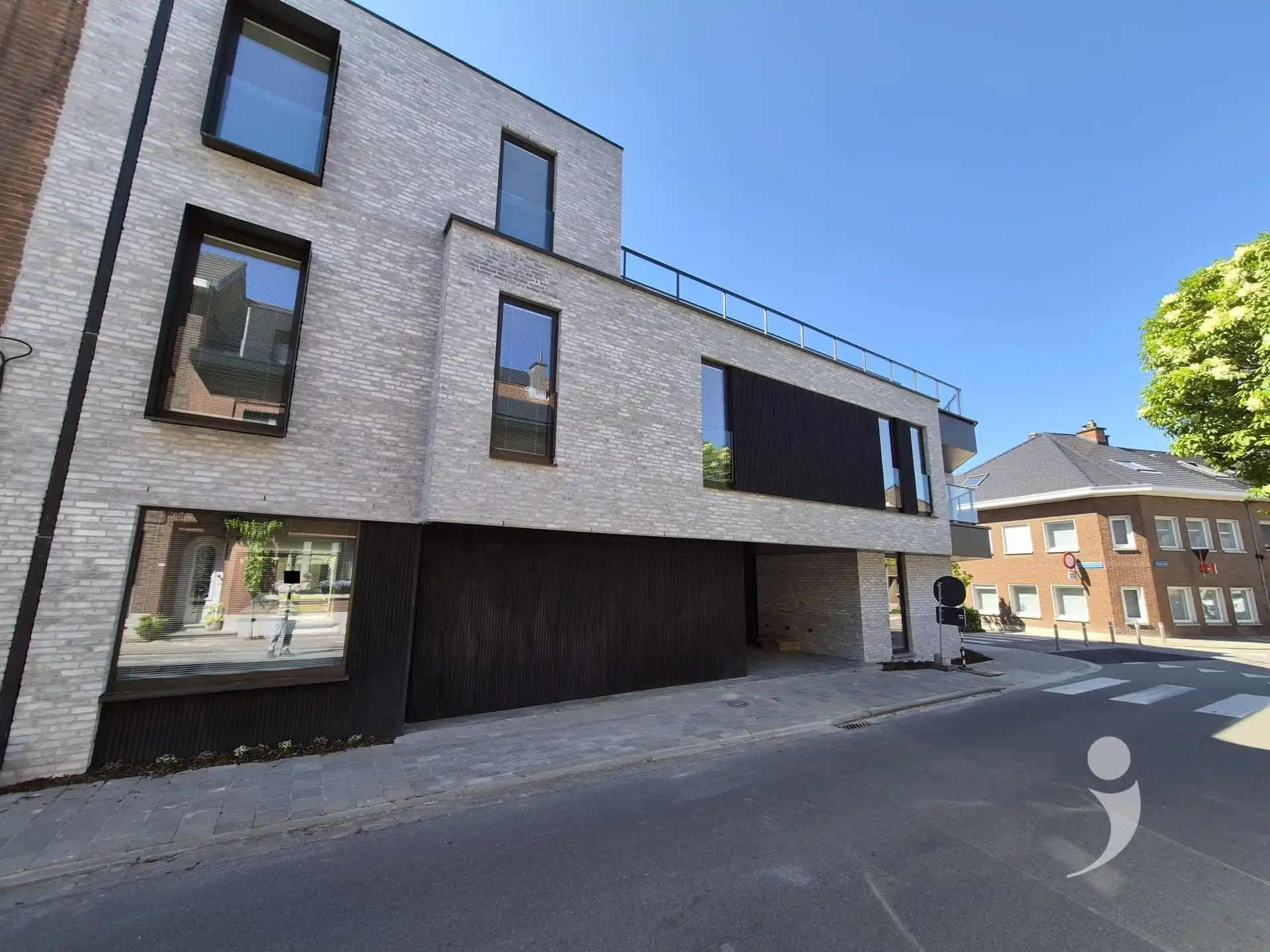 gelijkvloerse nieuwbouw appartement foto {{pictureIndex}}