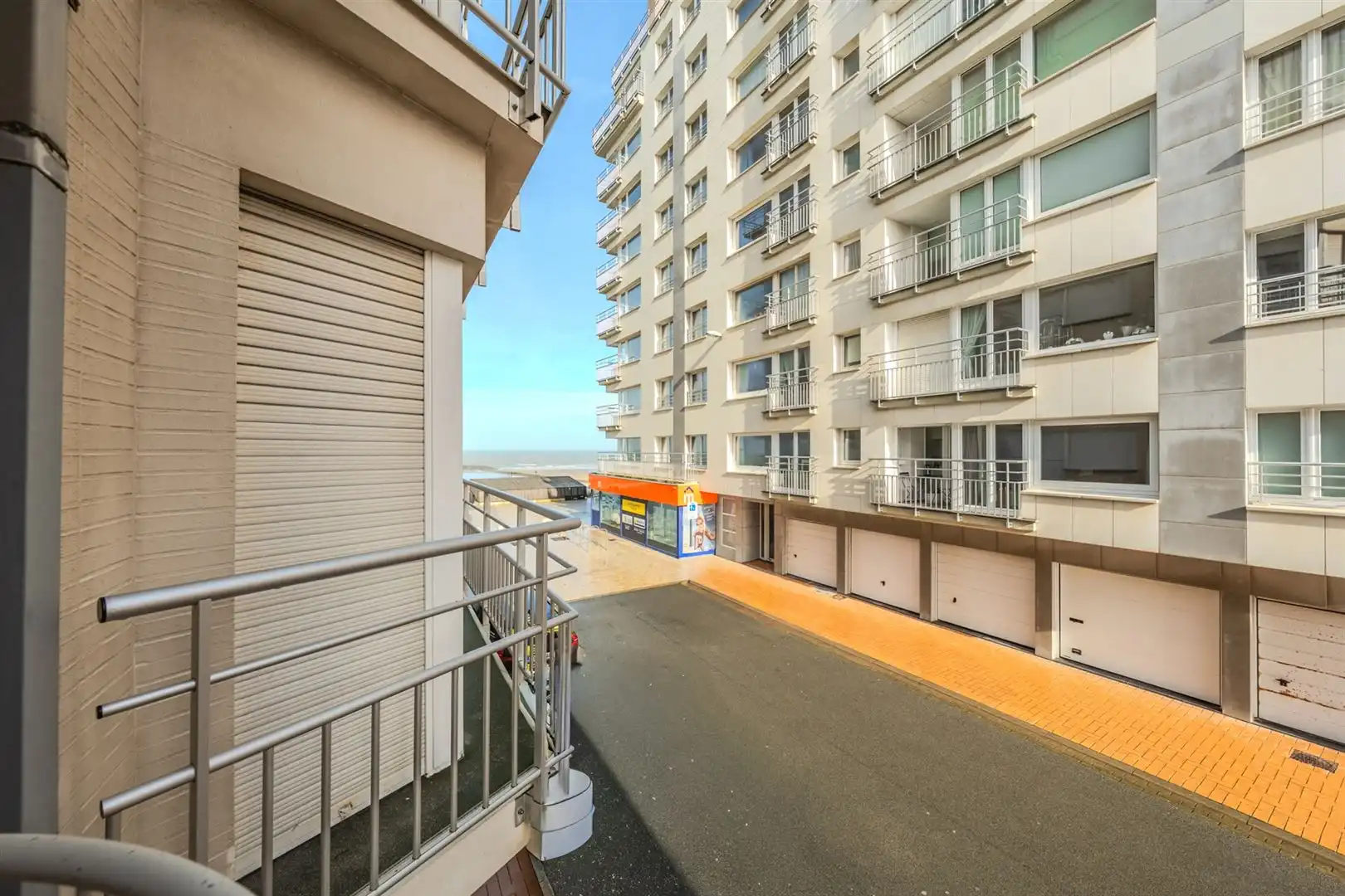 Ruim 2 slaapkamer appartement met lateraal zeezicht foto 23