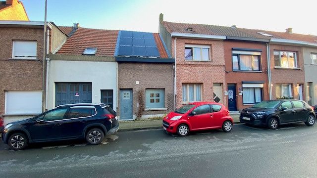 Zeer goed gelegen casco rijwoning met 1 slaapkamer en tuin. foto {{pictureIndex}}