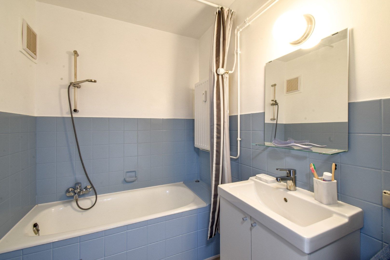Instapklaar appartement met frontaal zeezicht foto 10
