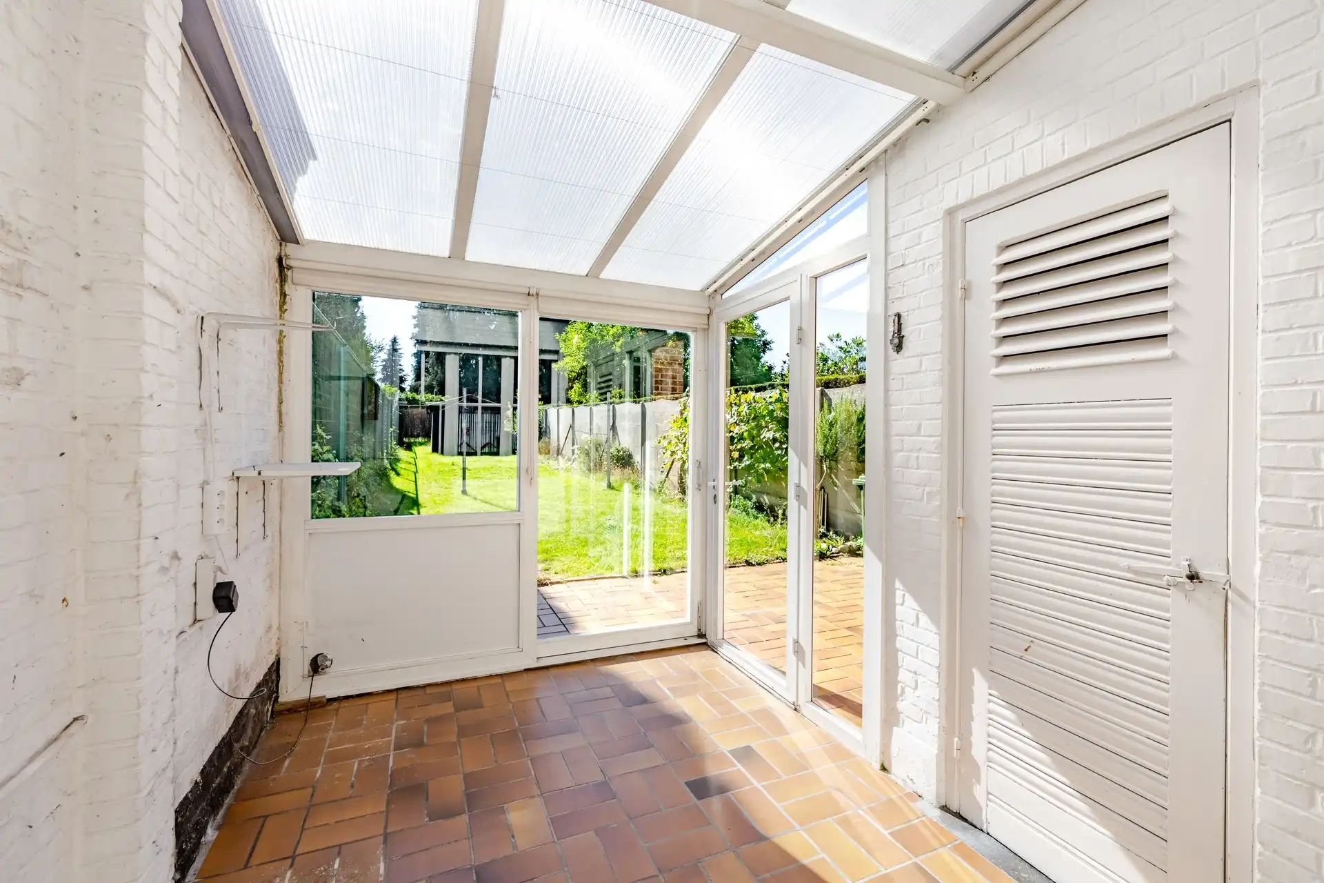 Te renoveren woning met 3 slks en zuidgerichte tuin foto 12