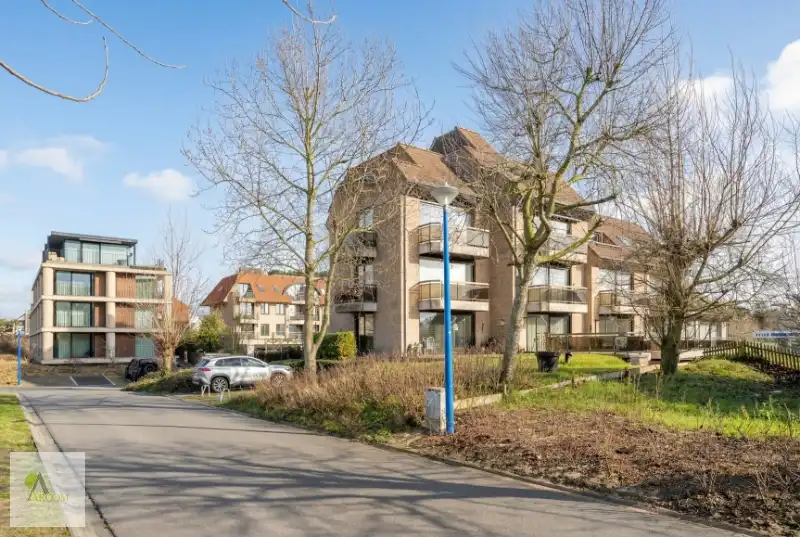 Res. "De Wandelaar" foto {{pictureIndex}}