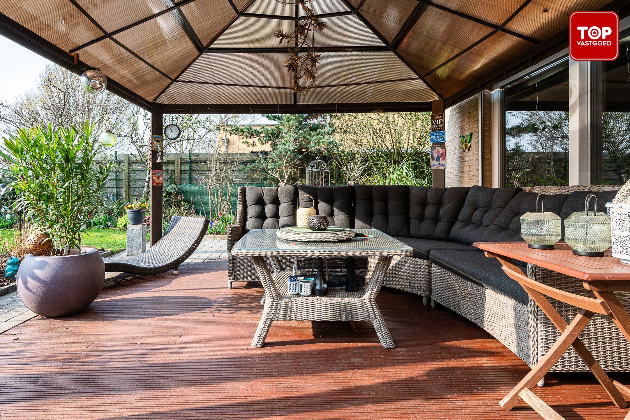Ruime alleenstaande villa met 3 slaapkamers en tuin van 1001m². foto 19