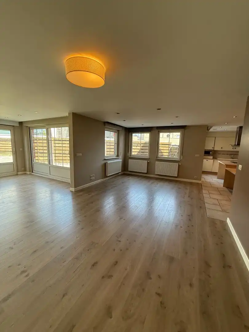 Prachtig, instapklaar energiezuinig appartement met 3 slaapkamers, terras en tuin te Bocholt. foto 18