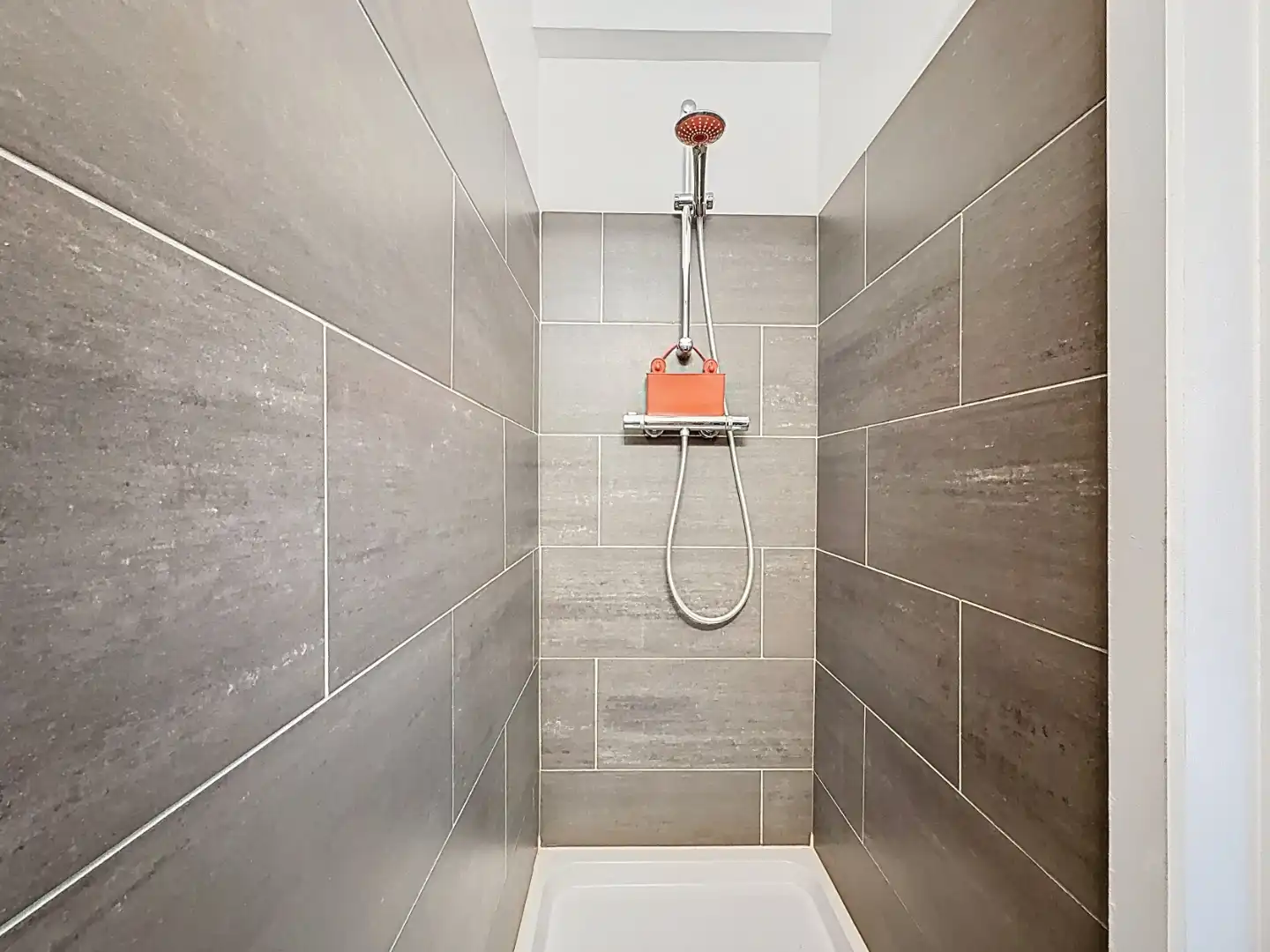 Ruim appartement met frontaal zeezicht in Nieuwpoort foto 12