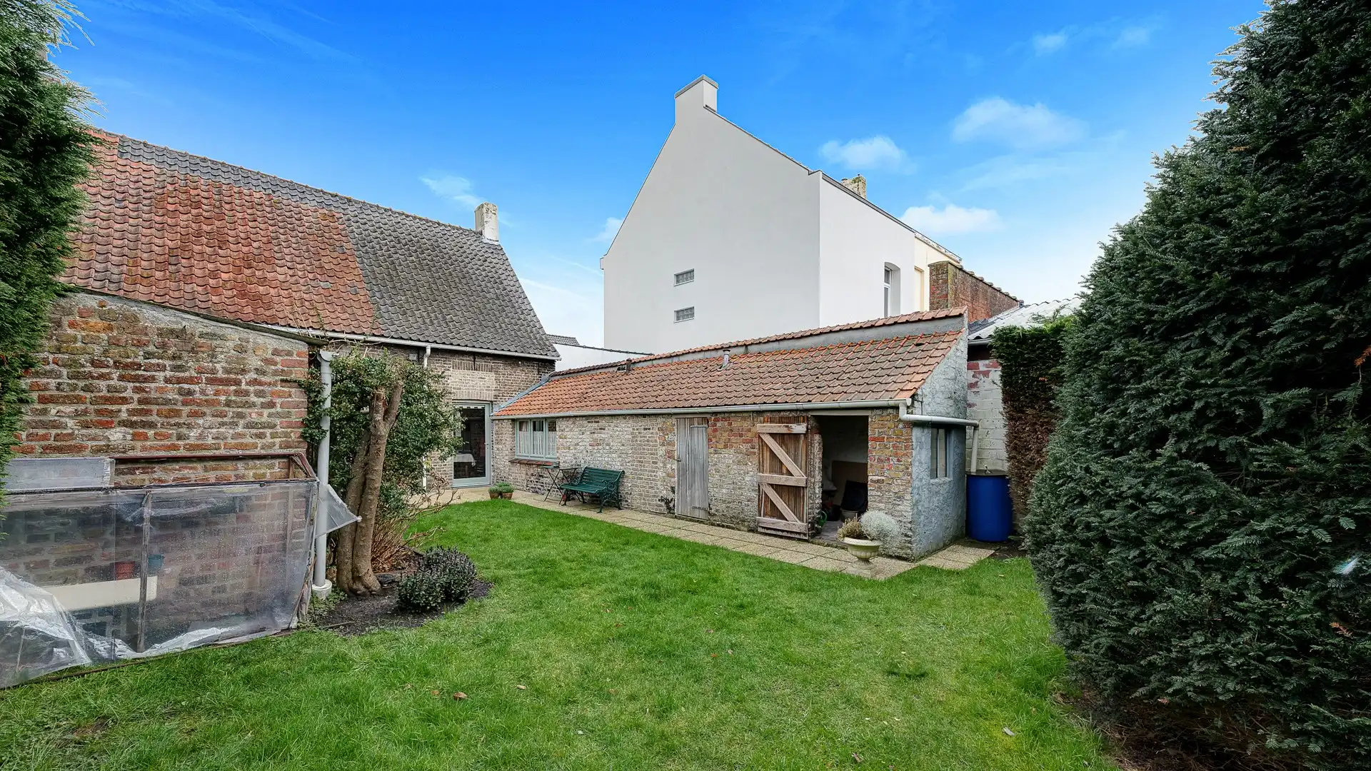 Charmante woning met garage, zonnige tuin en wijnkelder in Dudzele  foto 19