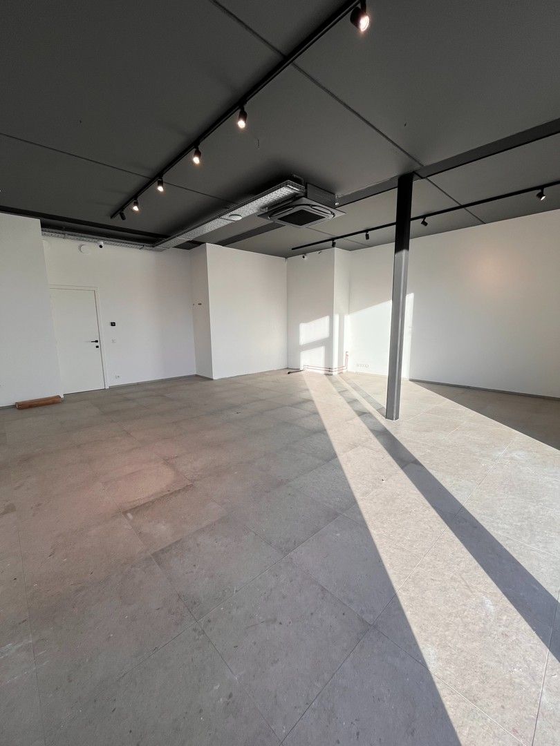 Handelspand op zichtlocatie nabij UZ Gent foto 7