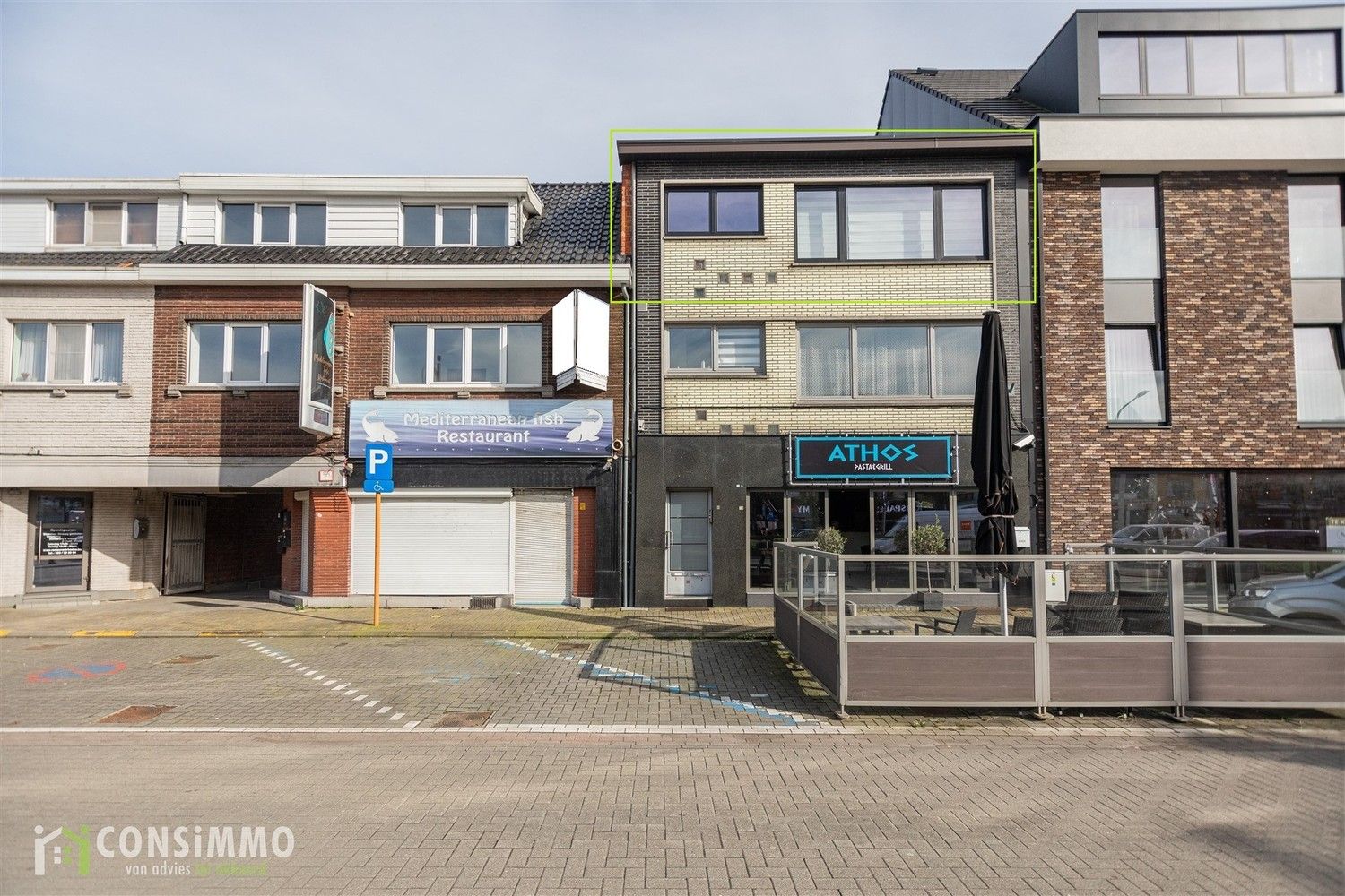 Instapklaar appartement met 2 slaapkamers in Genk! foto 1