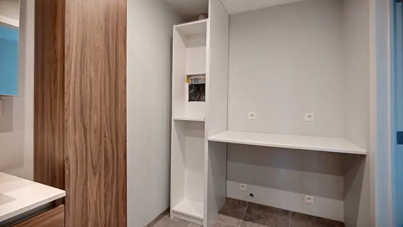 Mooi afgewerkt één-slaapkamer-appartement foto 3