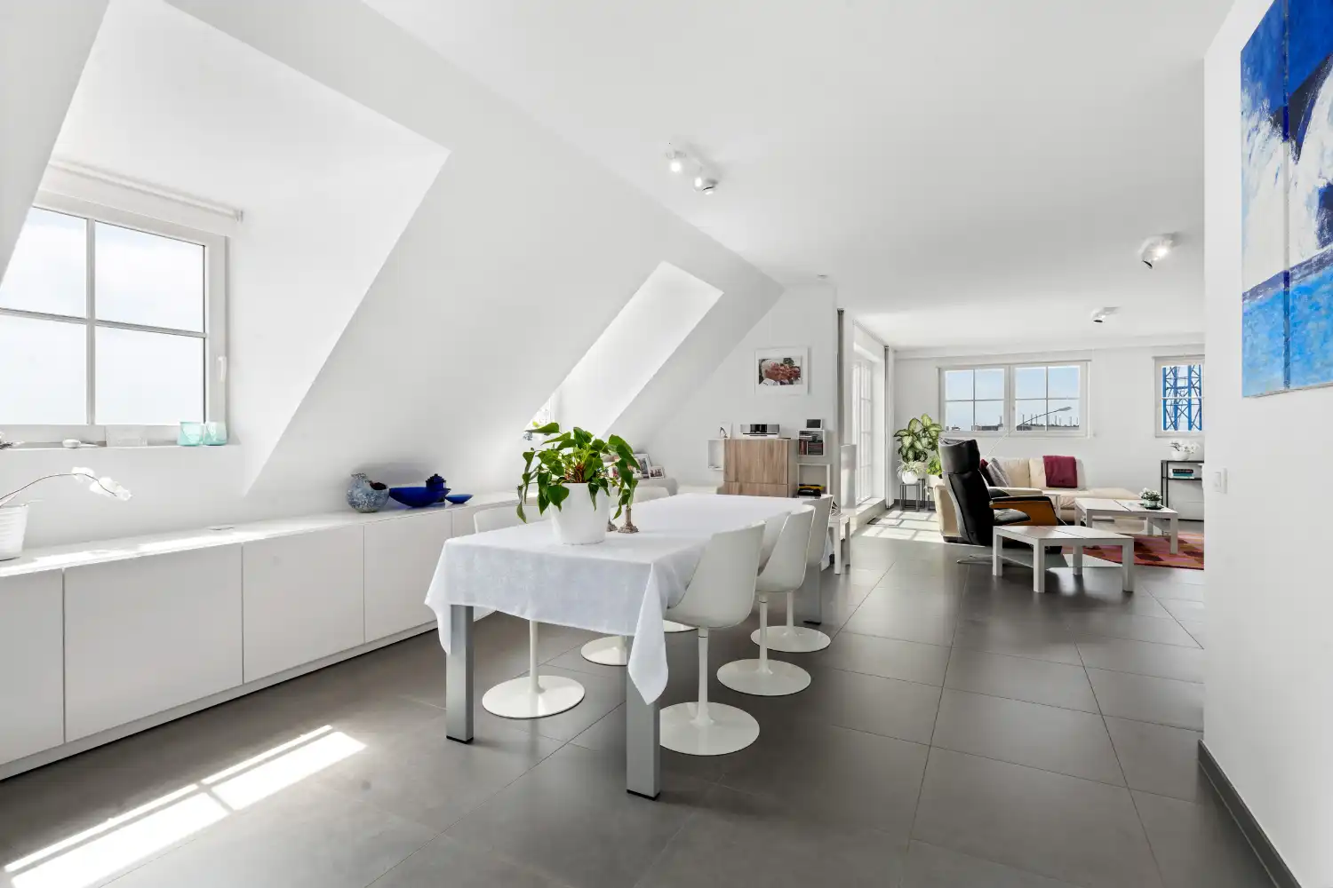 Luxueus en lichtrijke penthouse met zuidgerichte terrassen vlakbij het strand foto 7