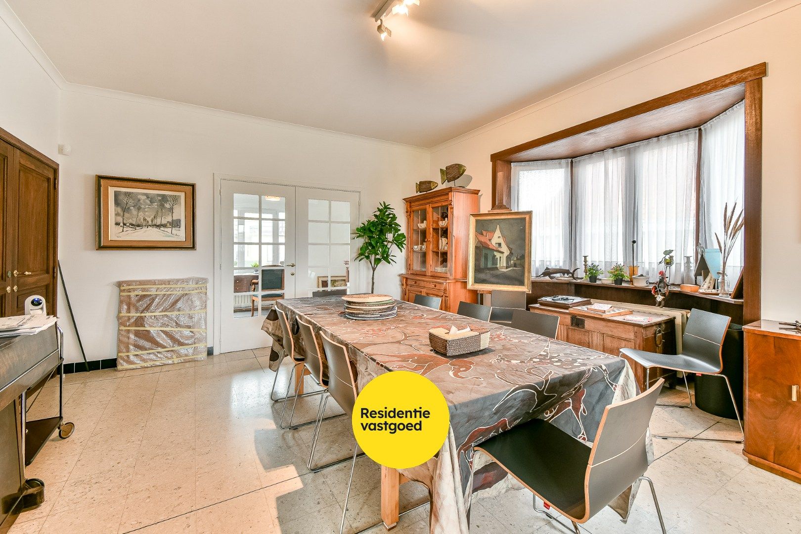 Karaktervolle villa met prachtig vergezicht op wandelafstand van zee foto 4