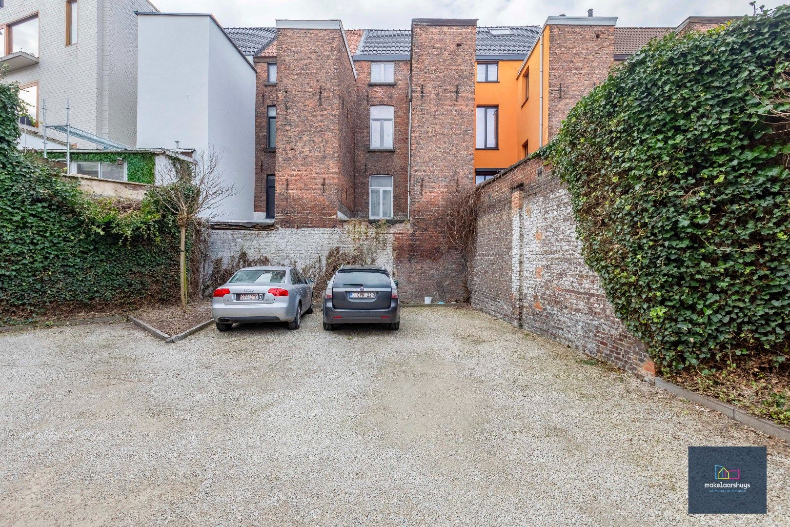 Zeer verzorgd 1-slaapkamerappartement met balkon en staanplaats foto 14