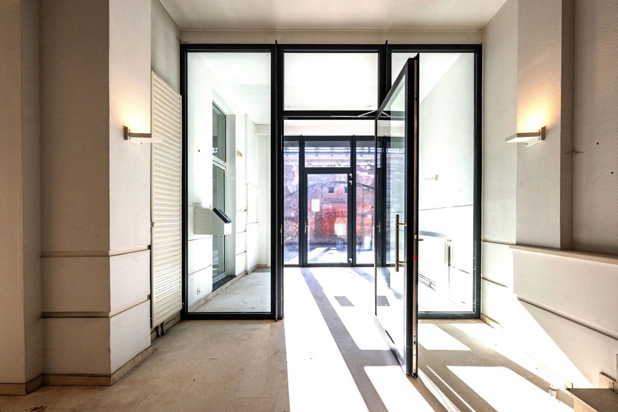 Te Koop Royale Kantoorgebouw/Pakhuis te Antwerpen-Noord foto 9