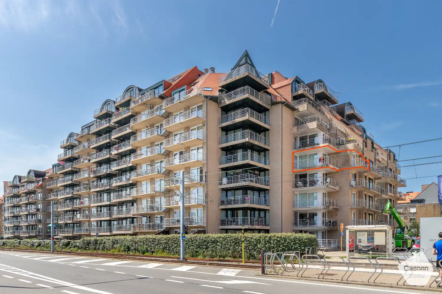 Fantastisch onderhouden hoekappartement met 2 slaapkamers foto 17