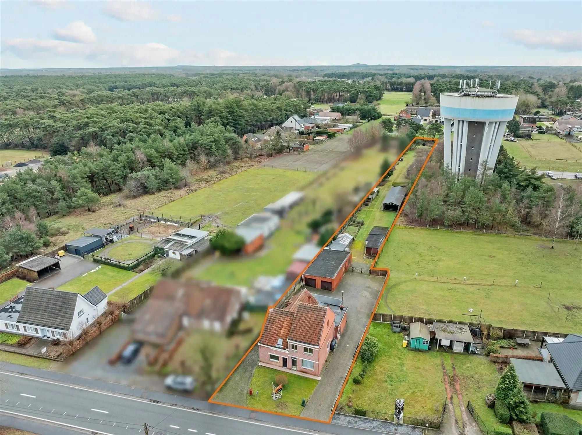 OPBRENGSTEIGENDOM MET 2 WONINGEN foto 30