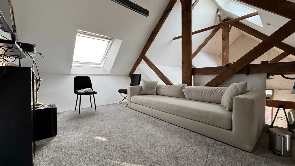 Loftkantoor te huur in Eskimofabriek te Gent foto 8