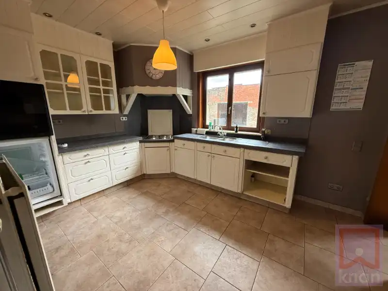 Op te frissen vrijstaande woning op 930 m²! foto 5