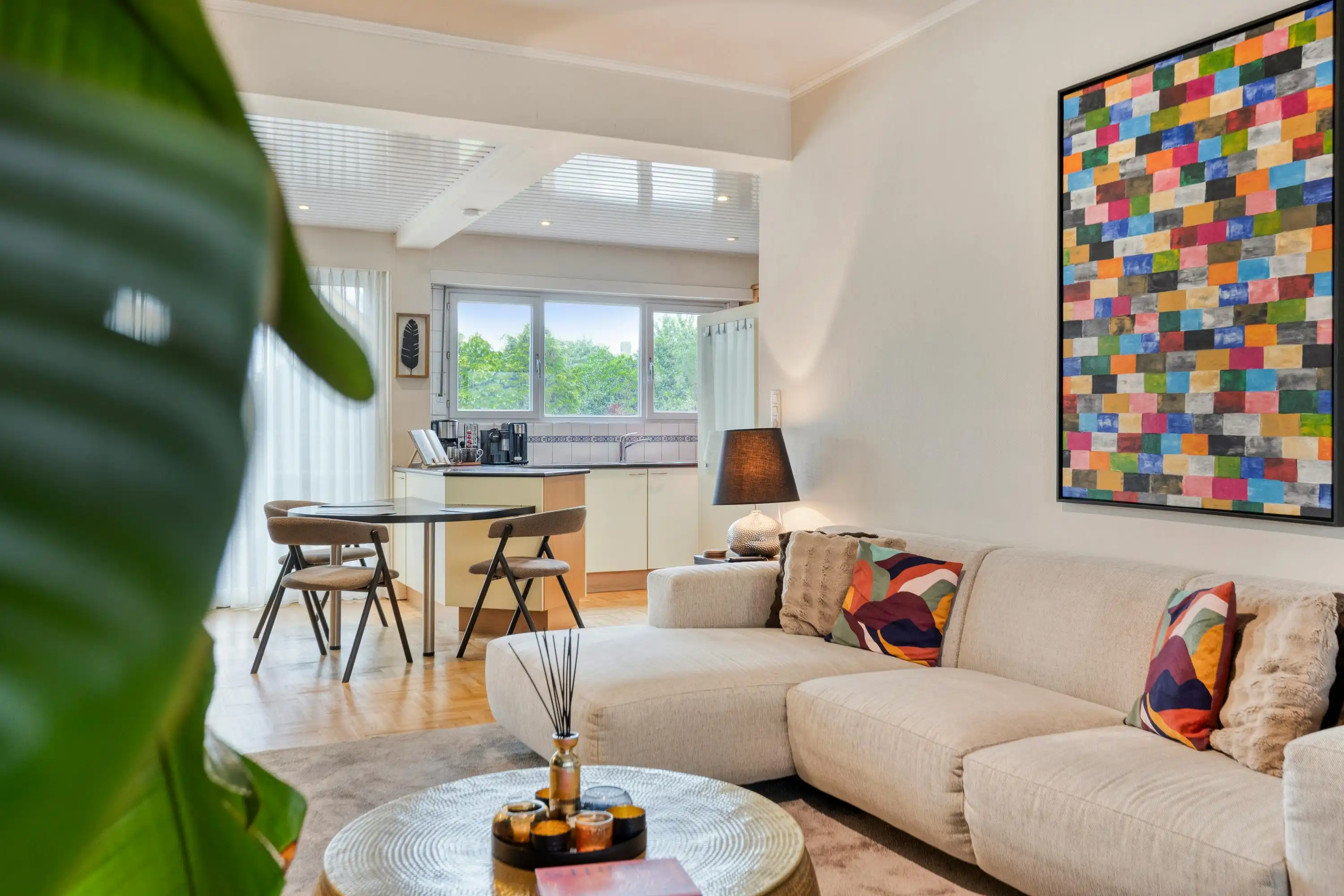 Gezellig huis met zuid-tuin en garage te koop in Merksem foto 2