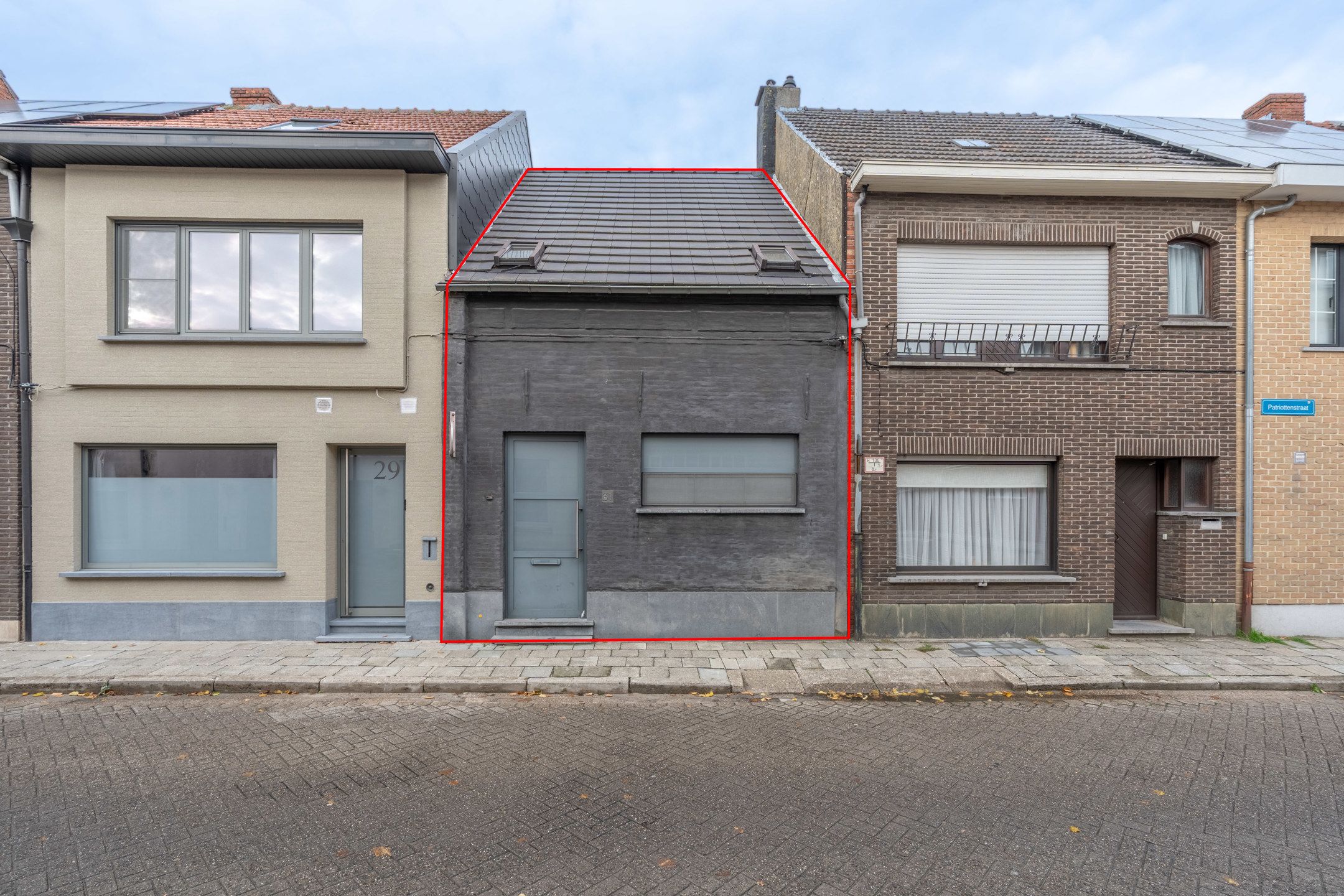 Instapklare 3slpk woning met tuin en garage te Turnhout. foto 2