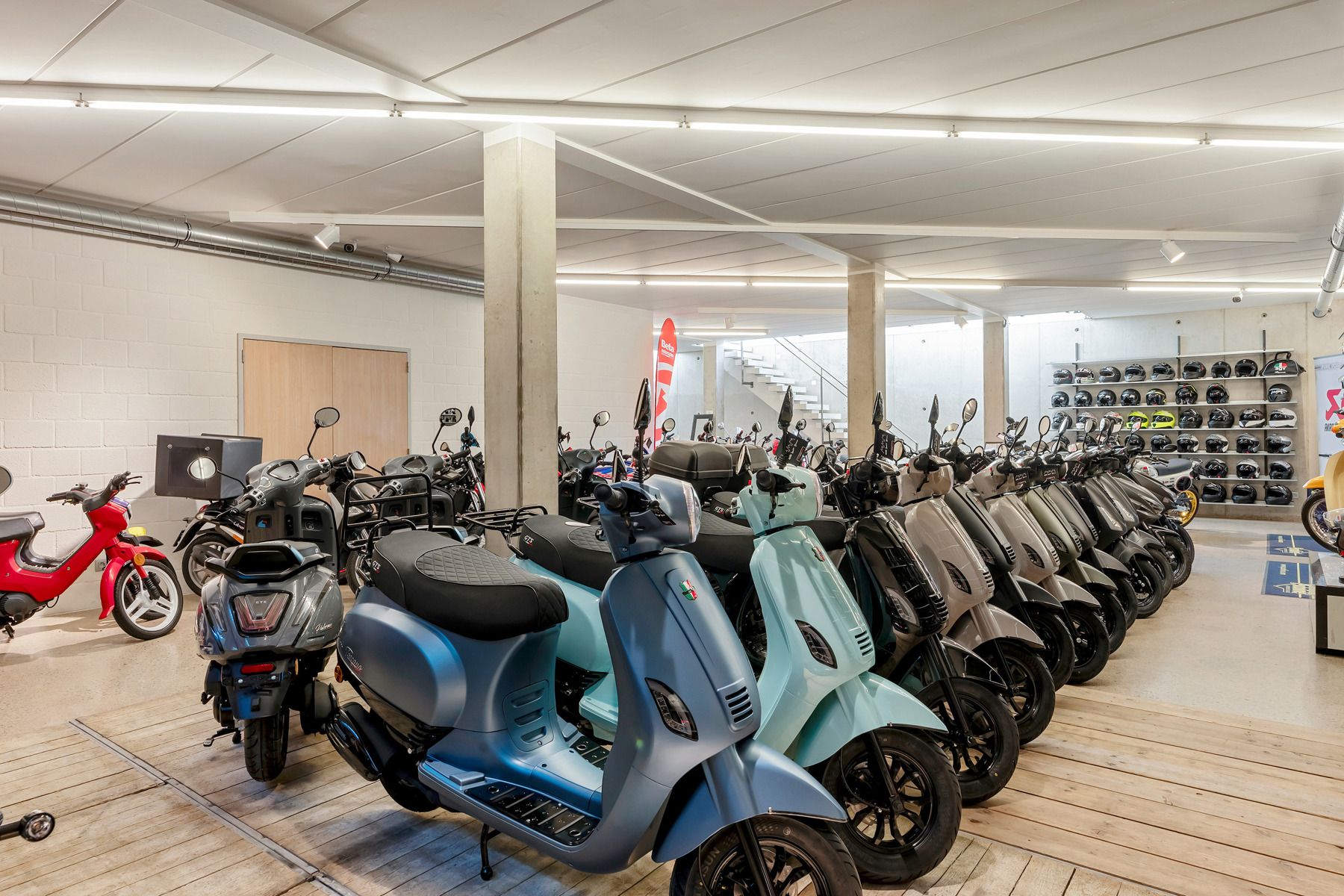 Commercieel pand met woongelegenheid op een toplocatie foto 15
