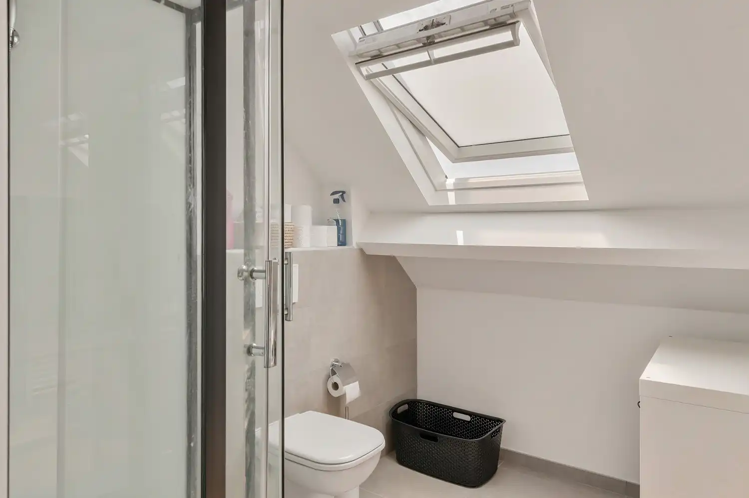 INSTAPKLARE WONING MET GARAGE OP TOP LOCTIE TE MECHELEN foto 19