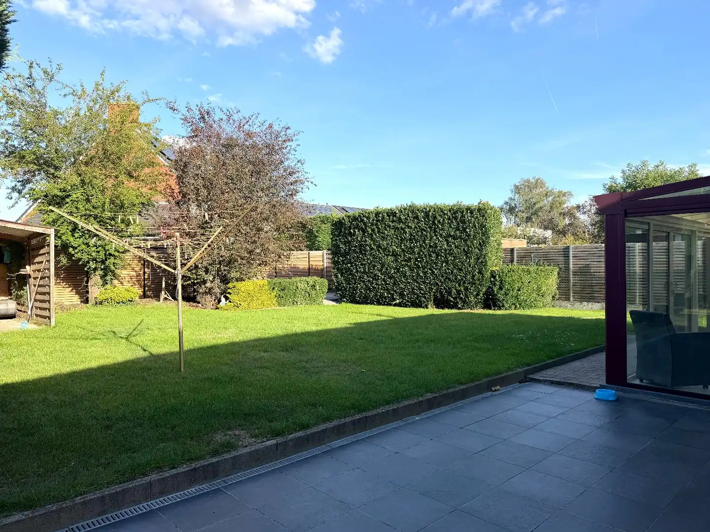 Gelijkvloerse woning met ruime tuin te koop op 720 m² in De Wijnberg te Wevelgem foto 15