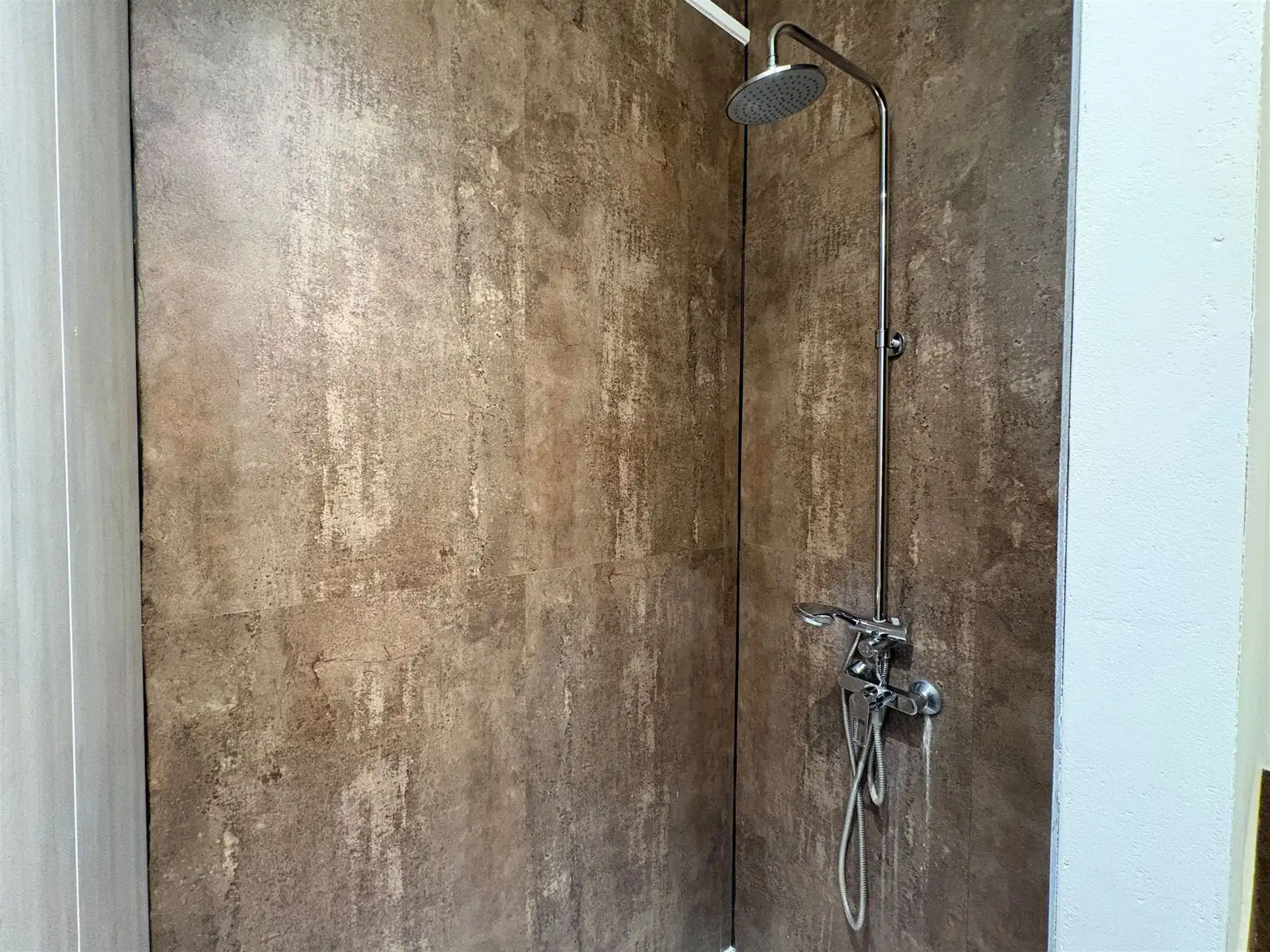 Statige herenwoning (met 2 wooneenheden) & mooie stadstuin foto 28