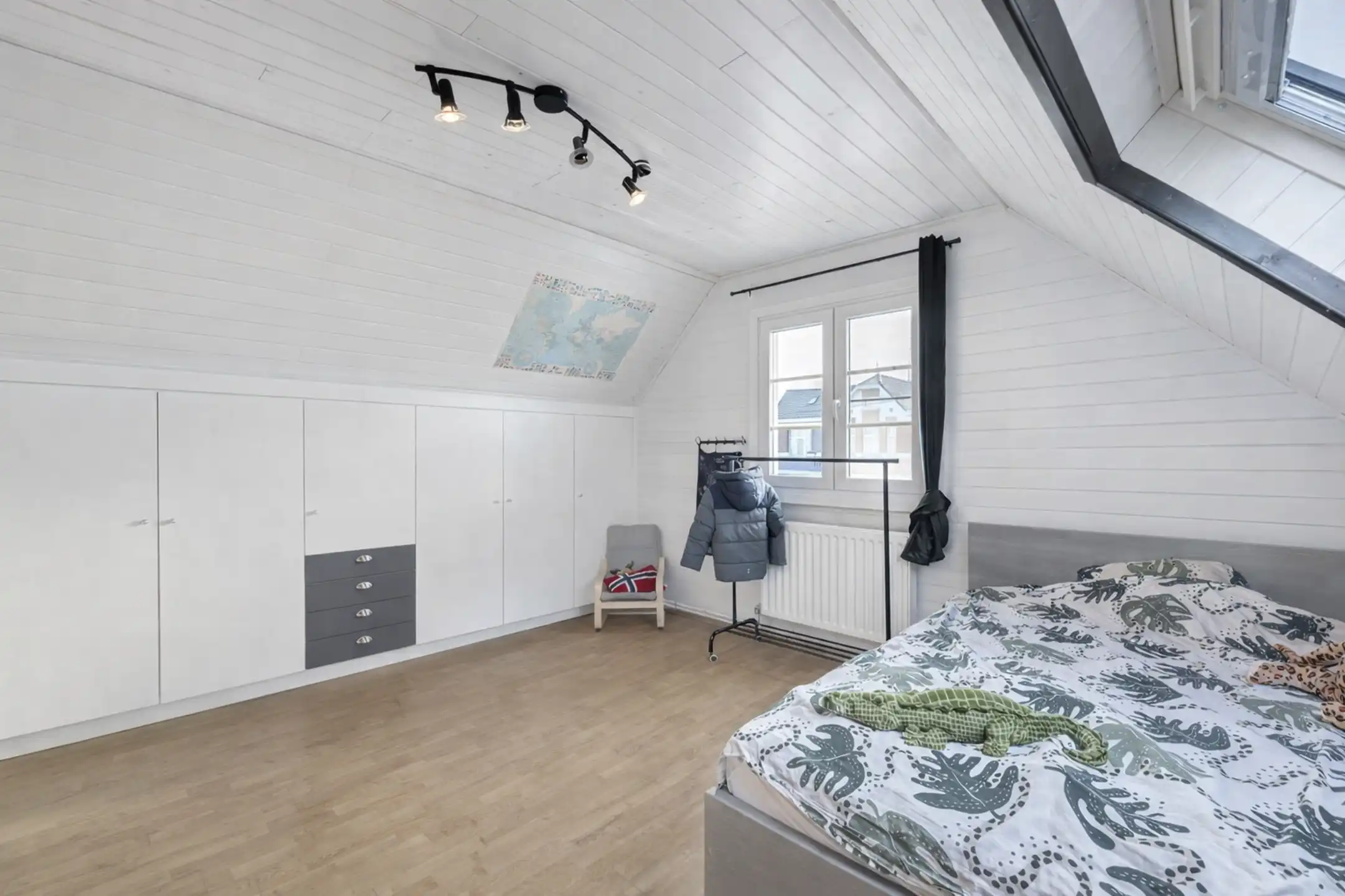 Gezellige woning met ruime tuin foto 26