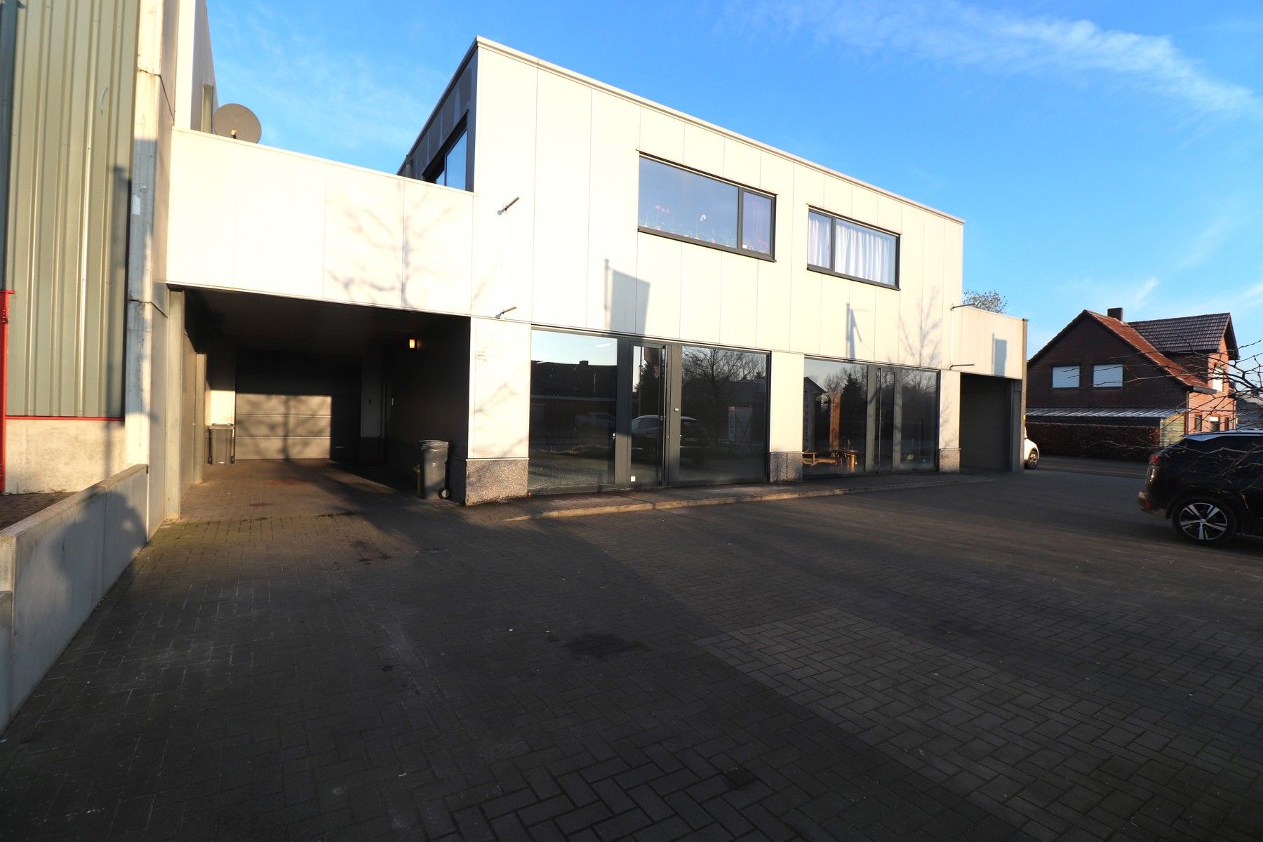 ()=>{if(producerUpdateValueVersion(node),producerAccessed(node),node.value===ERRORED)throw node.error;return node.value} Bredaseweg 3 / A - 2322 Hoogstraten Minderhout