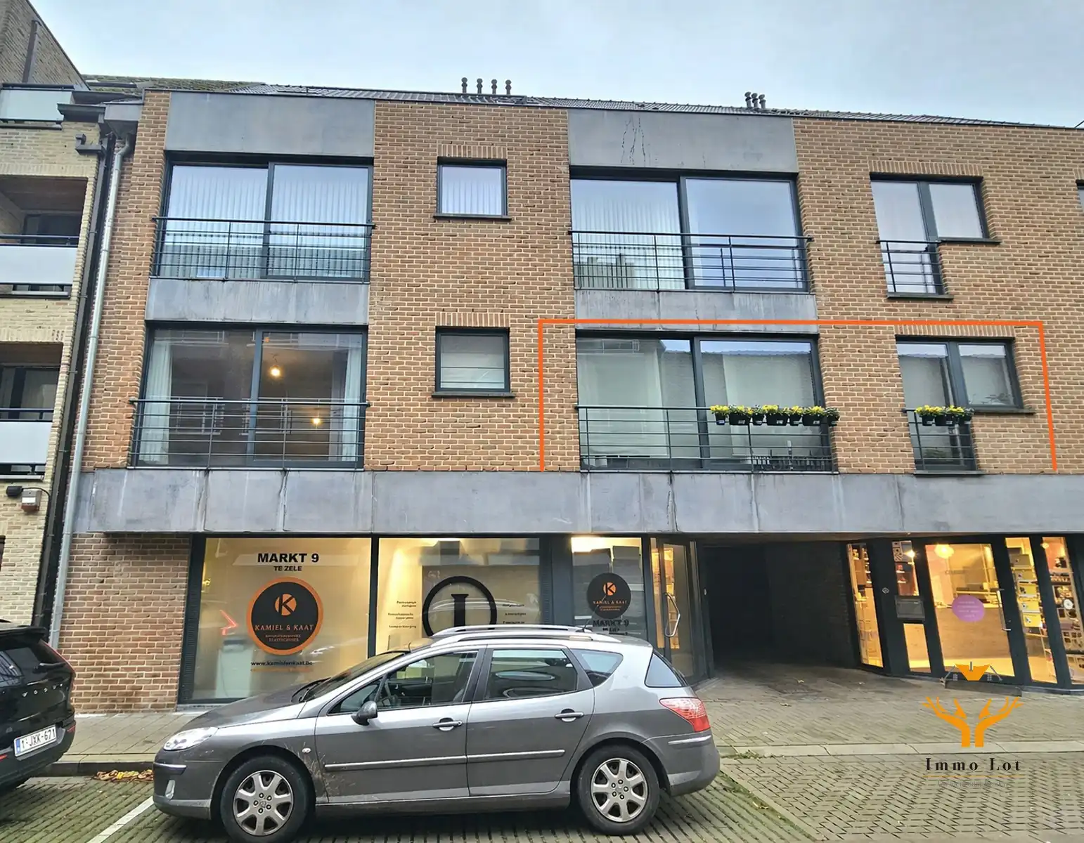 Eénslaapkamerappartement in hartje Zele foto {{pictureIndex}}