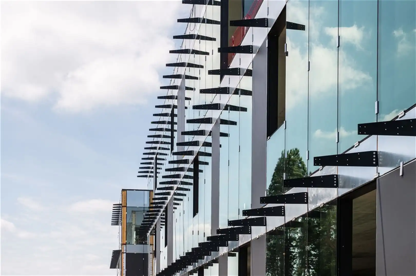 Nieuwbouw kantoren langs de Gentse Steenweg in Lokeren foto 6