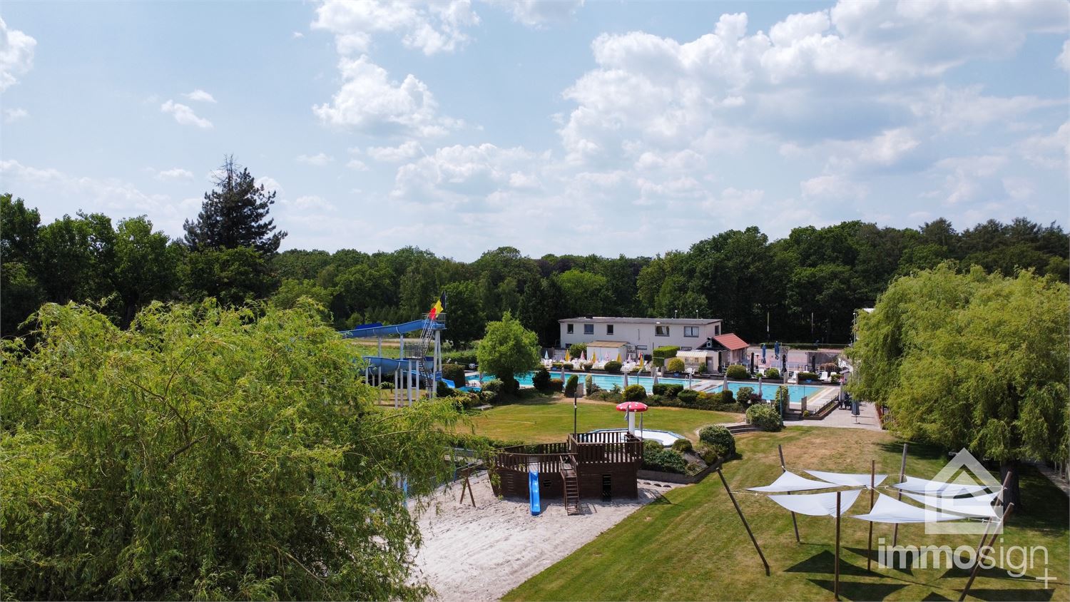 Zéér goed draaiende camping met ruim klantenbestand, zwembad, feestzaal en woning(en)! foto 17