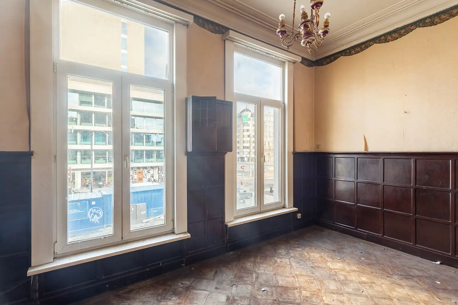 Handelshuis met veel mogelijkheden foto 14