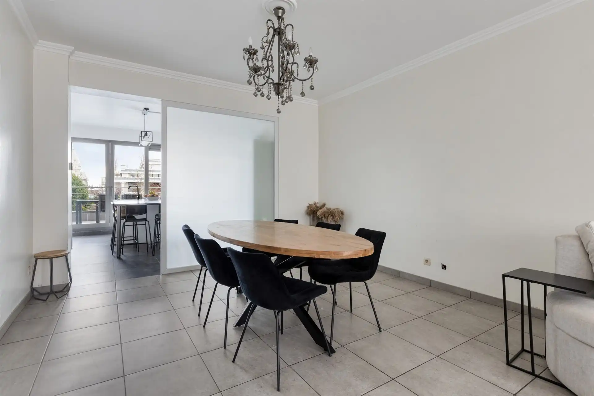 Unieke woning met 2 appartementen, tuin en terras op toplocatie foto 14