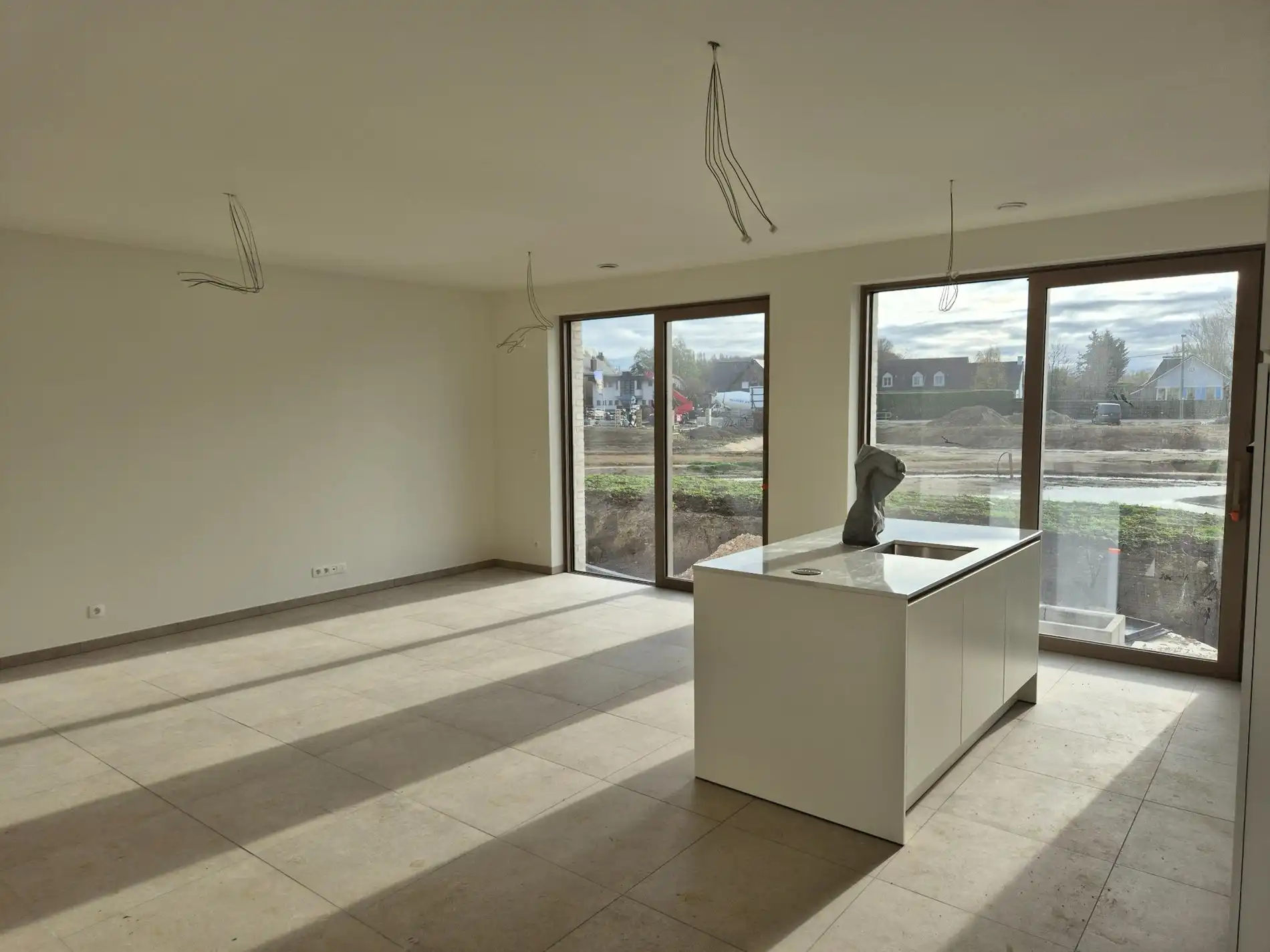 Nieuwbouwwoning met 3 slaapkamers en tuin foto 5