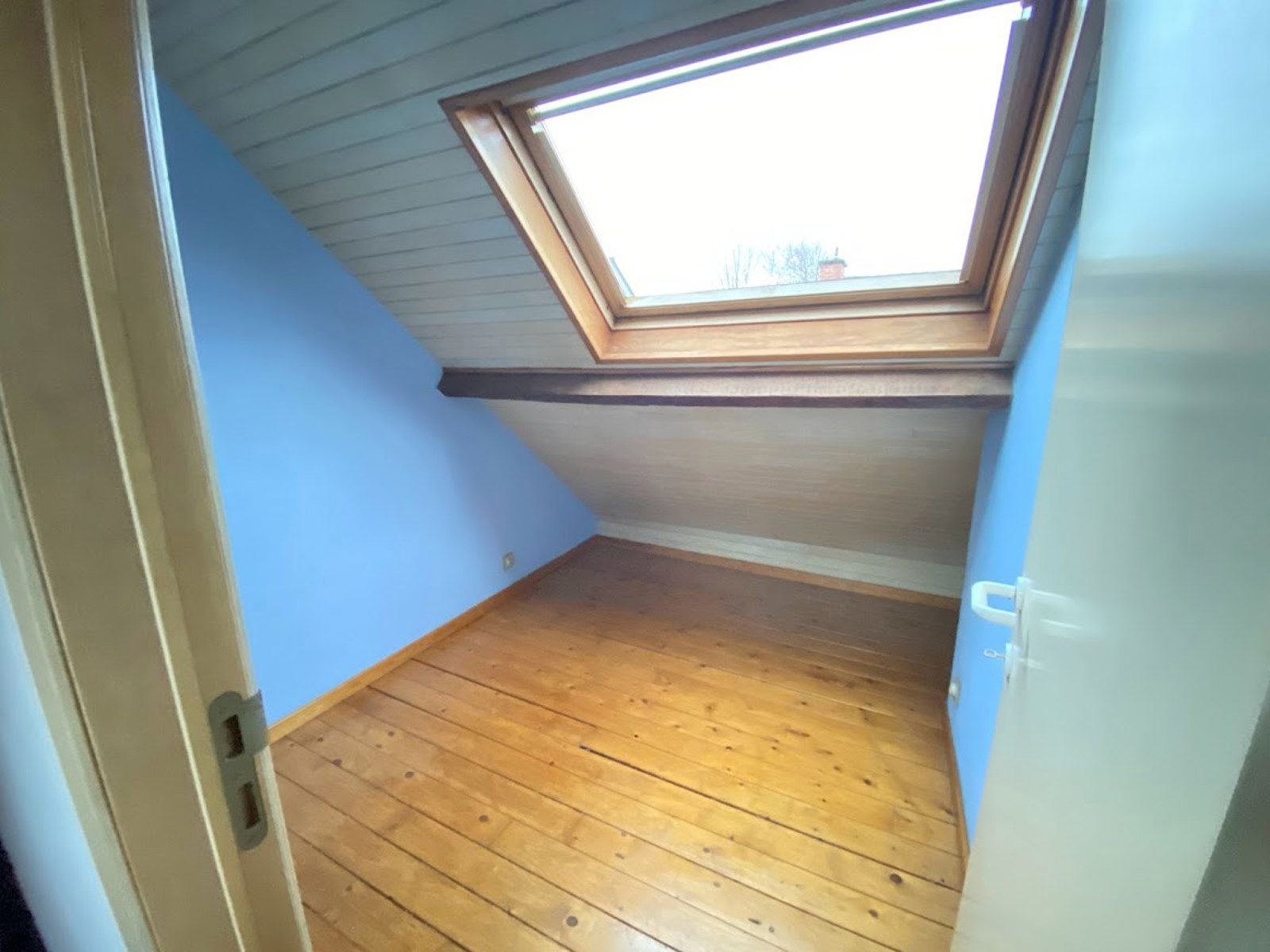 OPBRENGSTEIGENDOM IN IZEGEM (3 APPARTEMENTEN)  foto 28