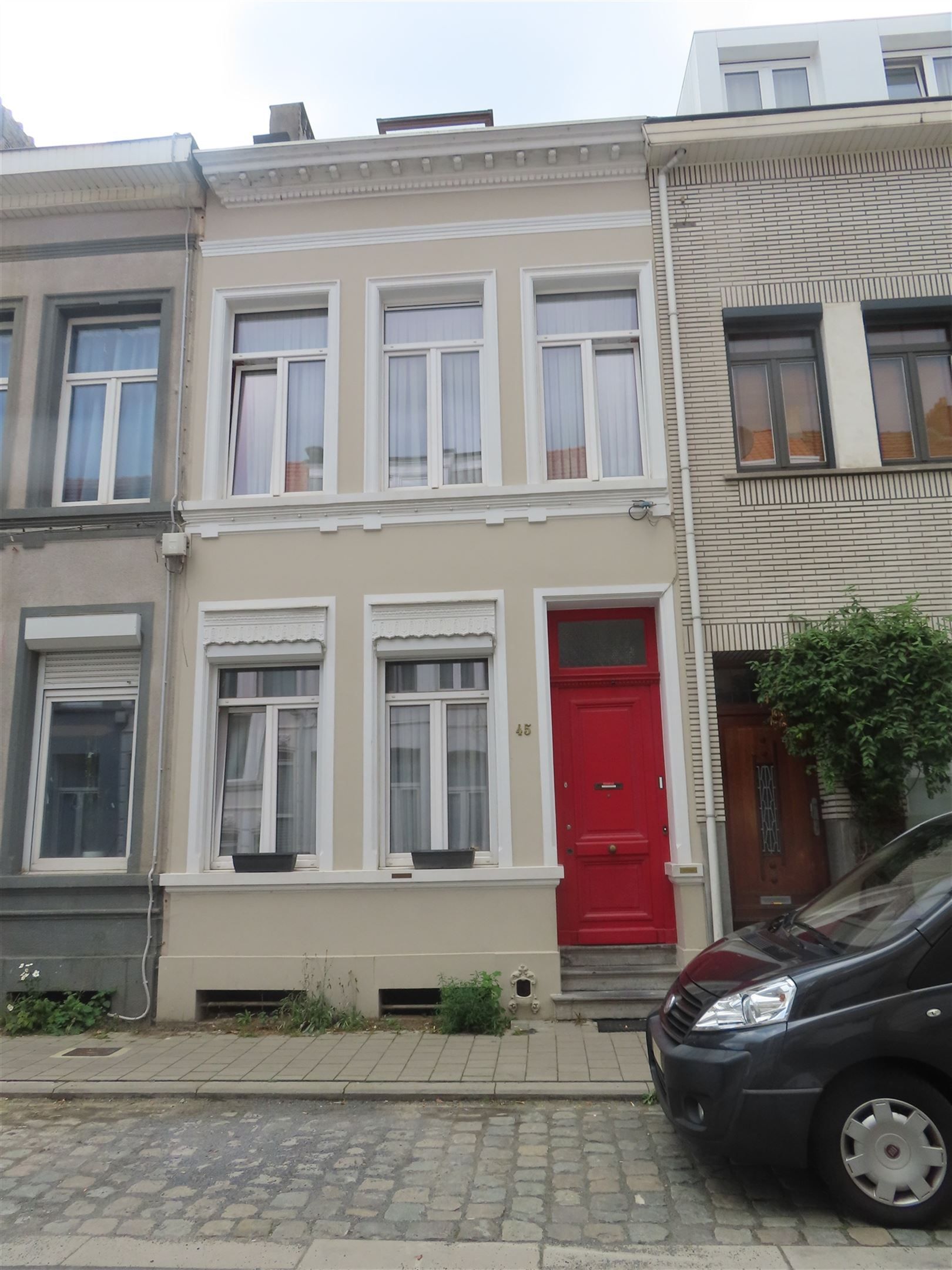 Woning met 4 slaapkamers en tuintje in hartje Antwerpen! foto 1