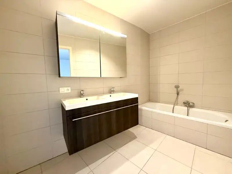 Instapklaar appartement met 1 slaapkamer op de gelijkvloerse verdieping foto 11