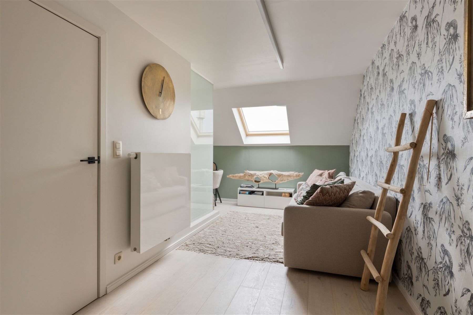 Stijlvolle instapklare woning met 3 slaapkamers foto 22