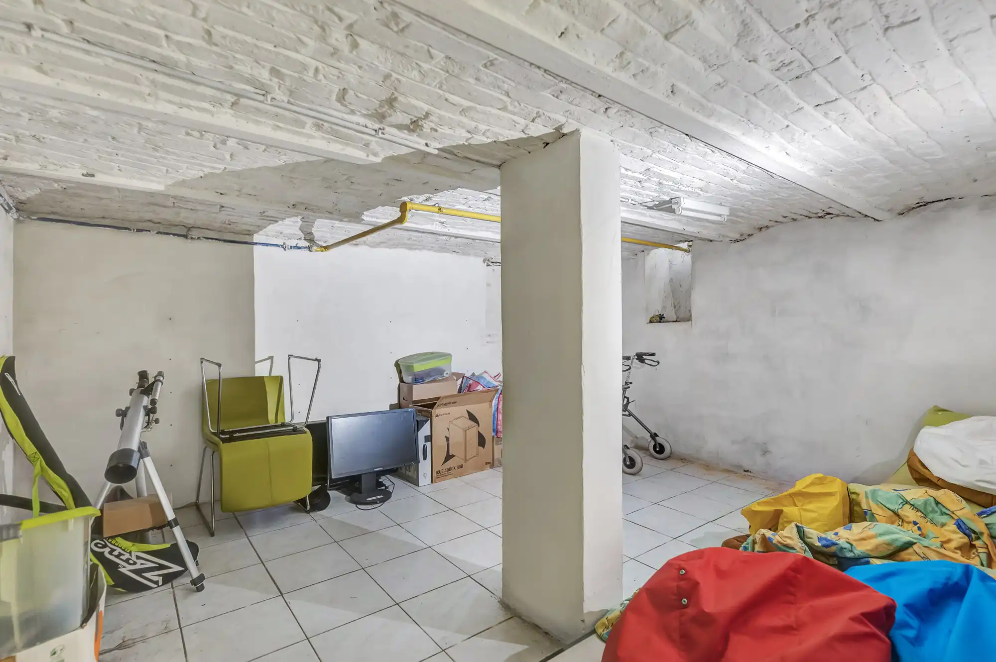 Strategisch gelegen, instapklare woning met veel potentieel foto 25