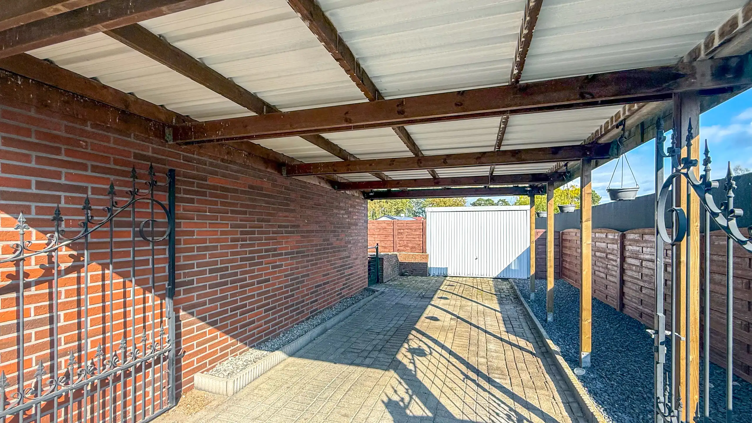 Ruime gezinswoning met 4 slaapkamers op 977 m² in Houthalen! foto 41