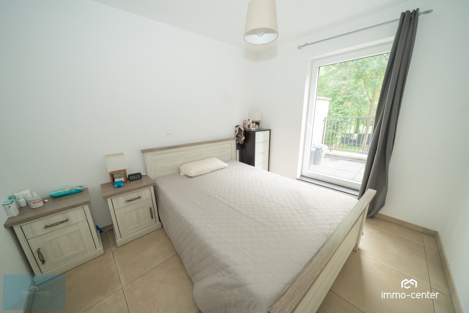 Instapklaar appartement met 2 slaapkamers, autostaanplaats, 2 terrassen in groene omgeving foto 6