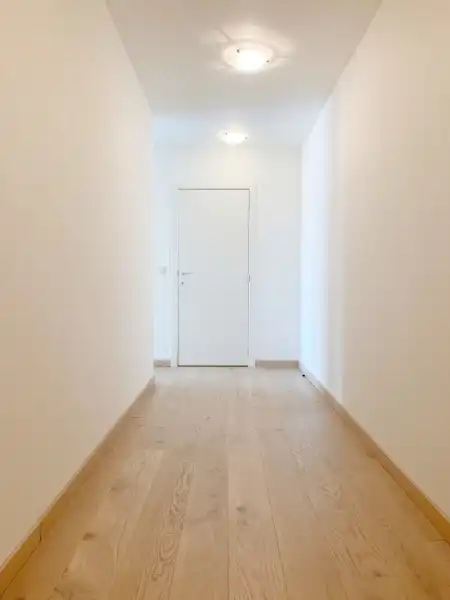 Luxueus appartement met 2 slaapkamers en staanplaats foto 2