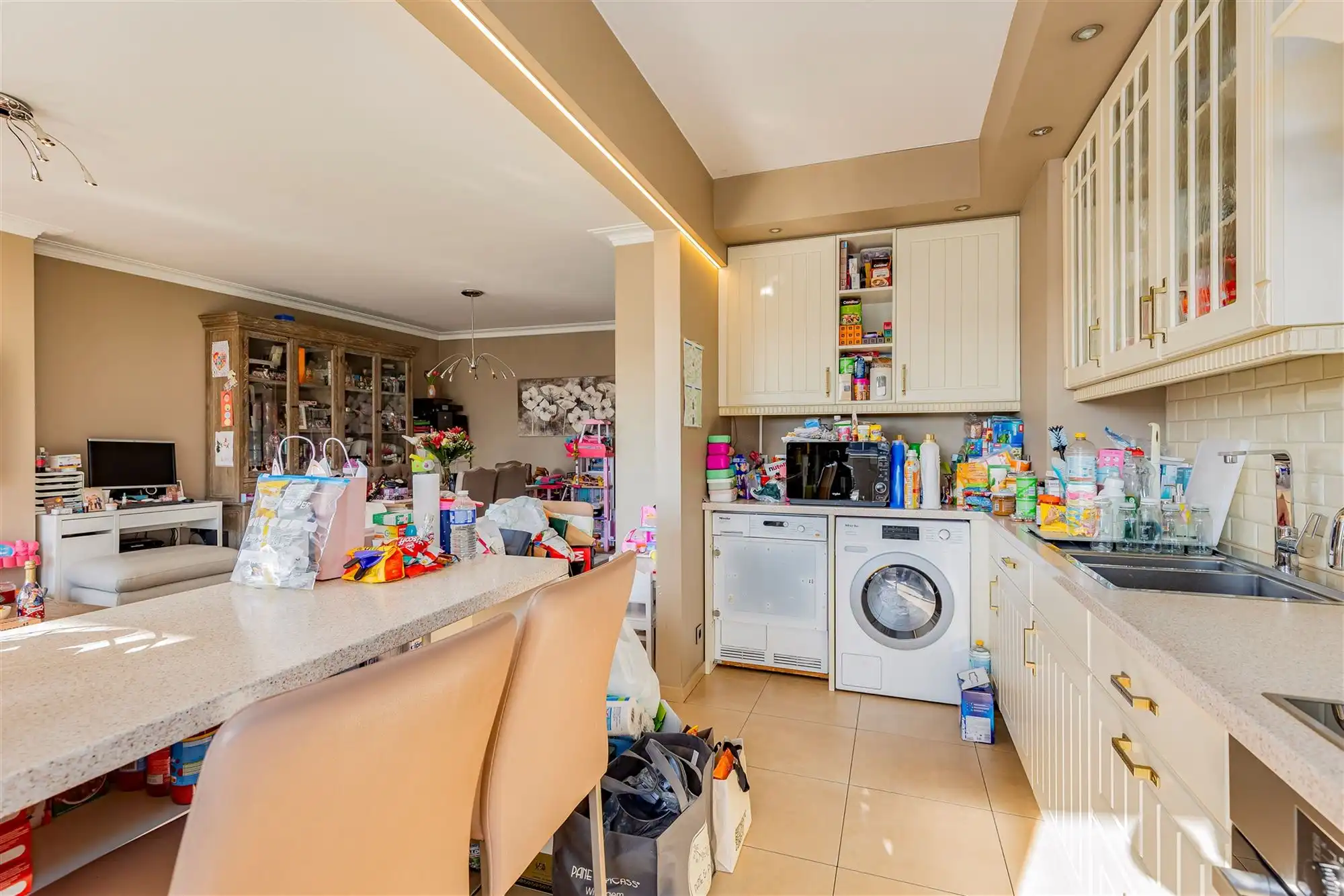 Ruim 2 slaapkamer appartement met ruim zuidterras foto 8