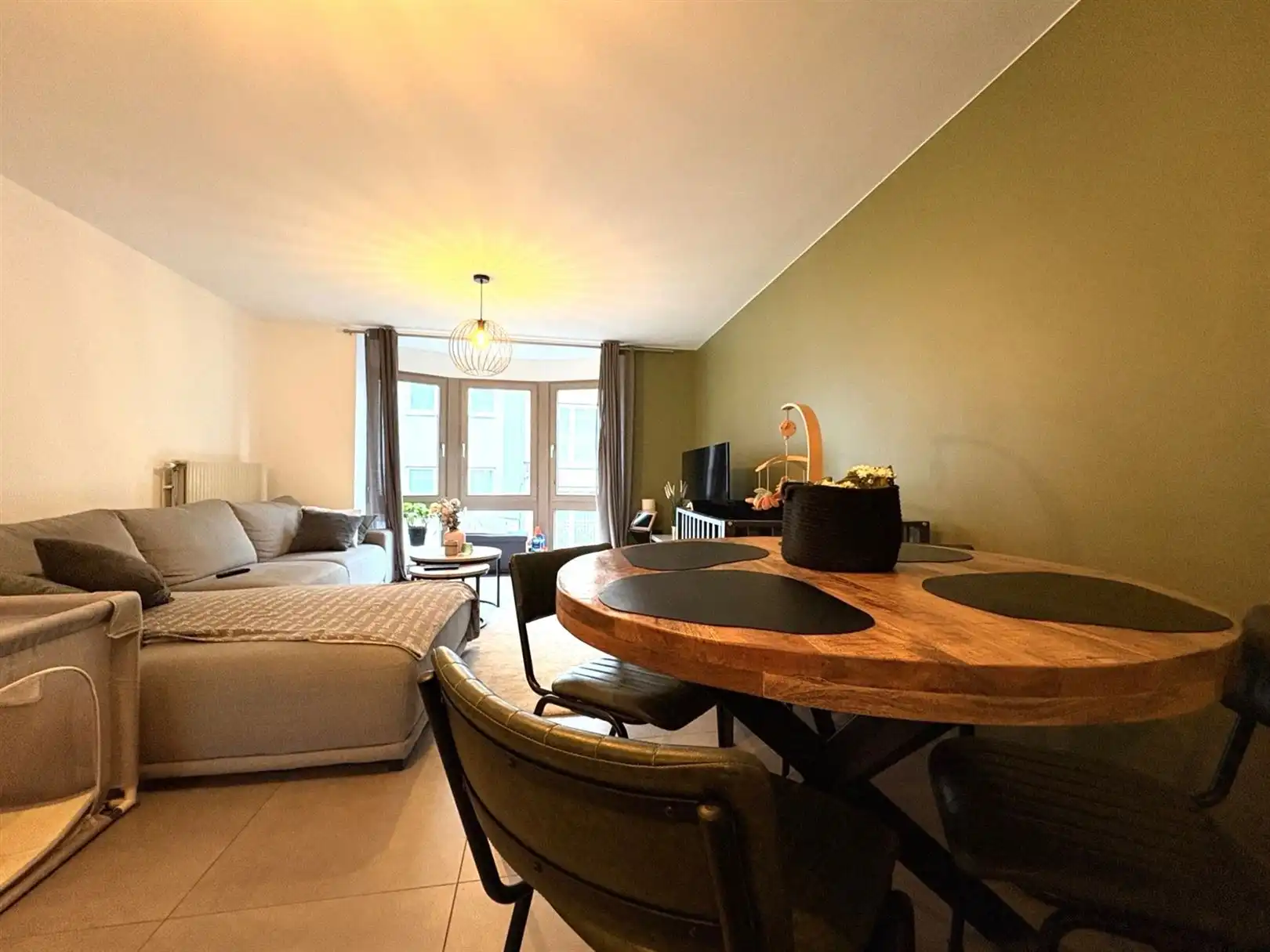 Ruime triplex appartement in het centrum Dendermonde foto 3