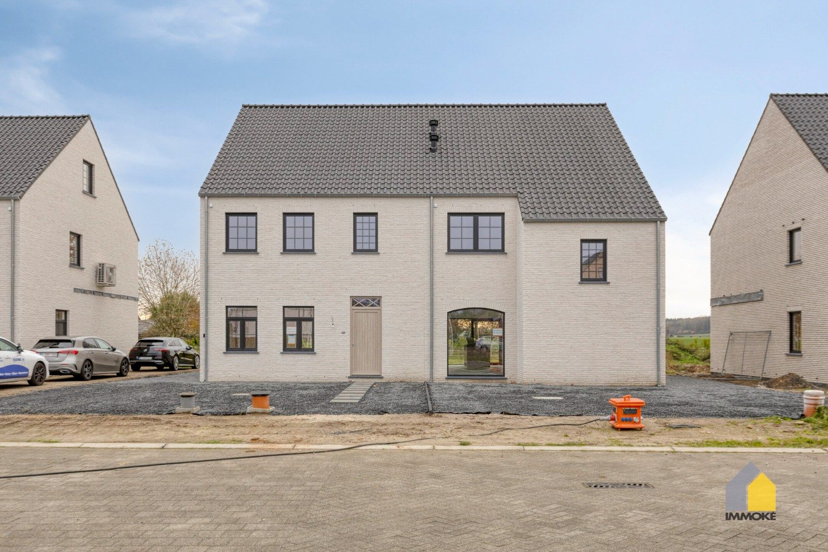 Halfvrijstaande nieuwbouwwoning op 3a 70ca met 3 slpk. foto 23